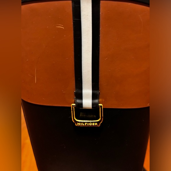 Tommy Hilfiger Women’s Viktoria Boot - Picture 2 of 6